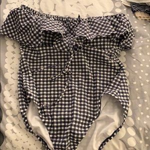 NWT J Crew ruffle bathing suit! 👙👙👙
